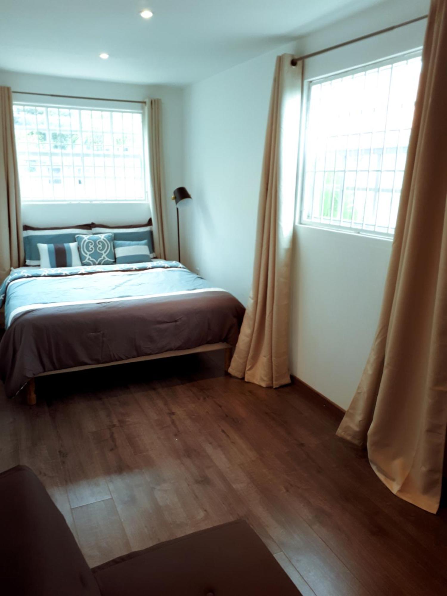 Palm Trees Apartments Вилемстад Стая снимка
