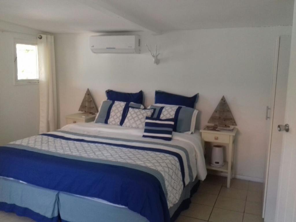 Palm Trees Apartments Вилемстад Екстериор снимка